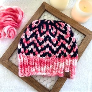 Super Bulky beanie Handcrafted black pink white, women’s handmade knitted hat